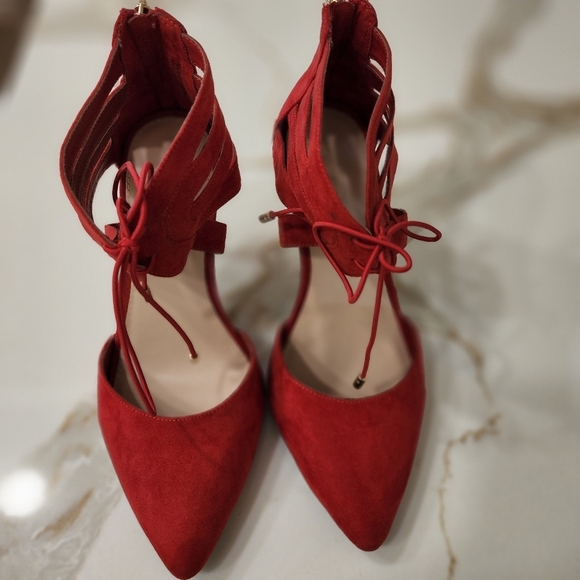 Lane Bryant 9W Red Pointed Toe Heels Strappy Lace Up Back Zip - Picture 6 of 14